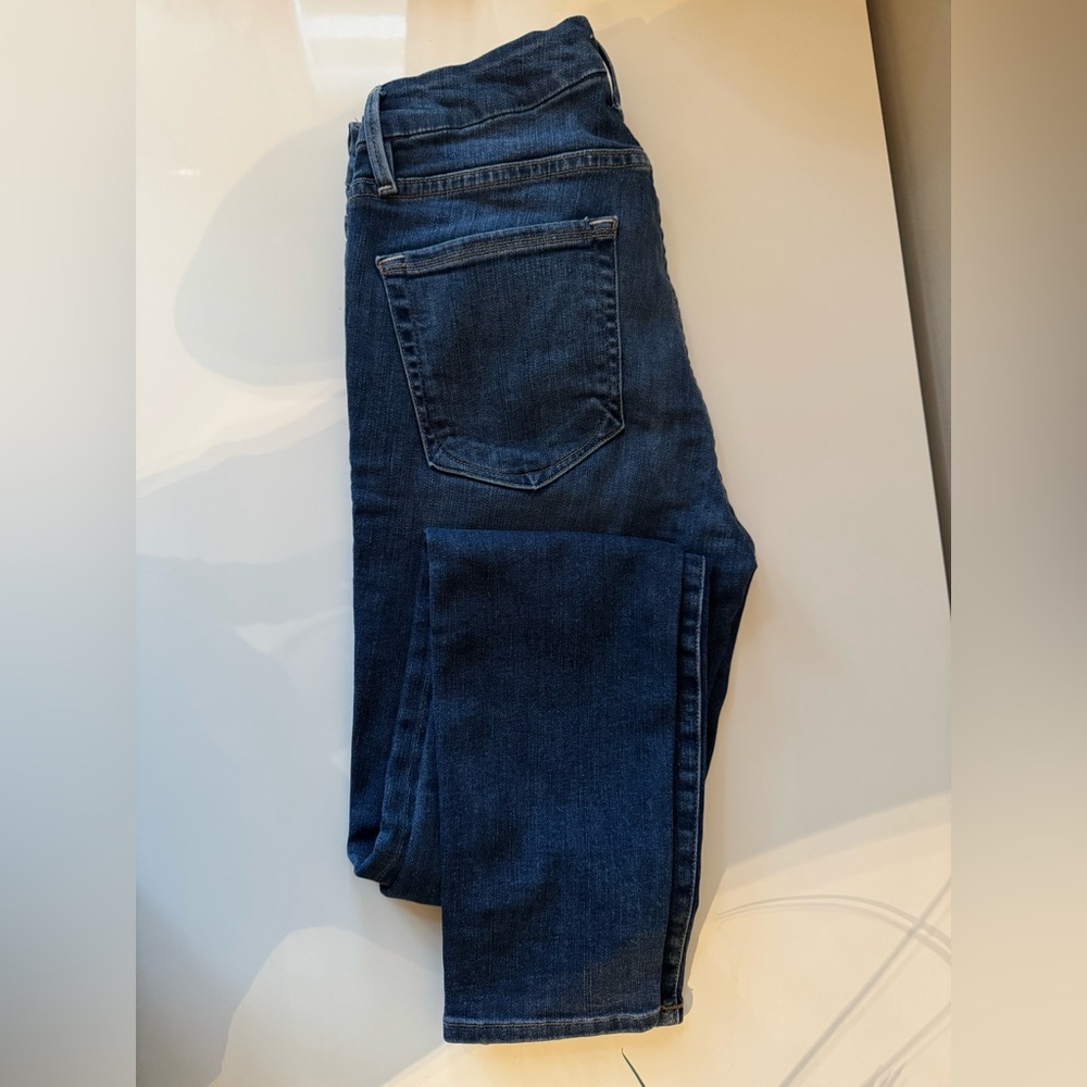 Good American Women's Blue Jeans, size 28
